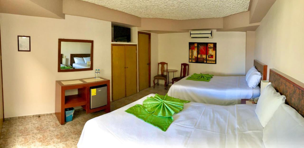 Hotel Del Camino Real El Grullo Exterior foto